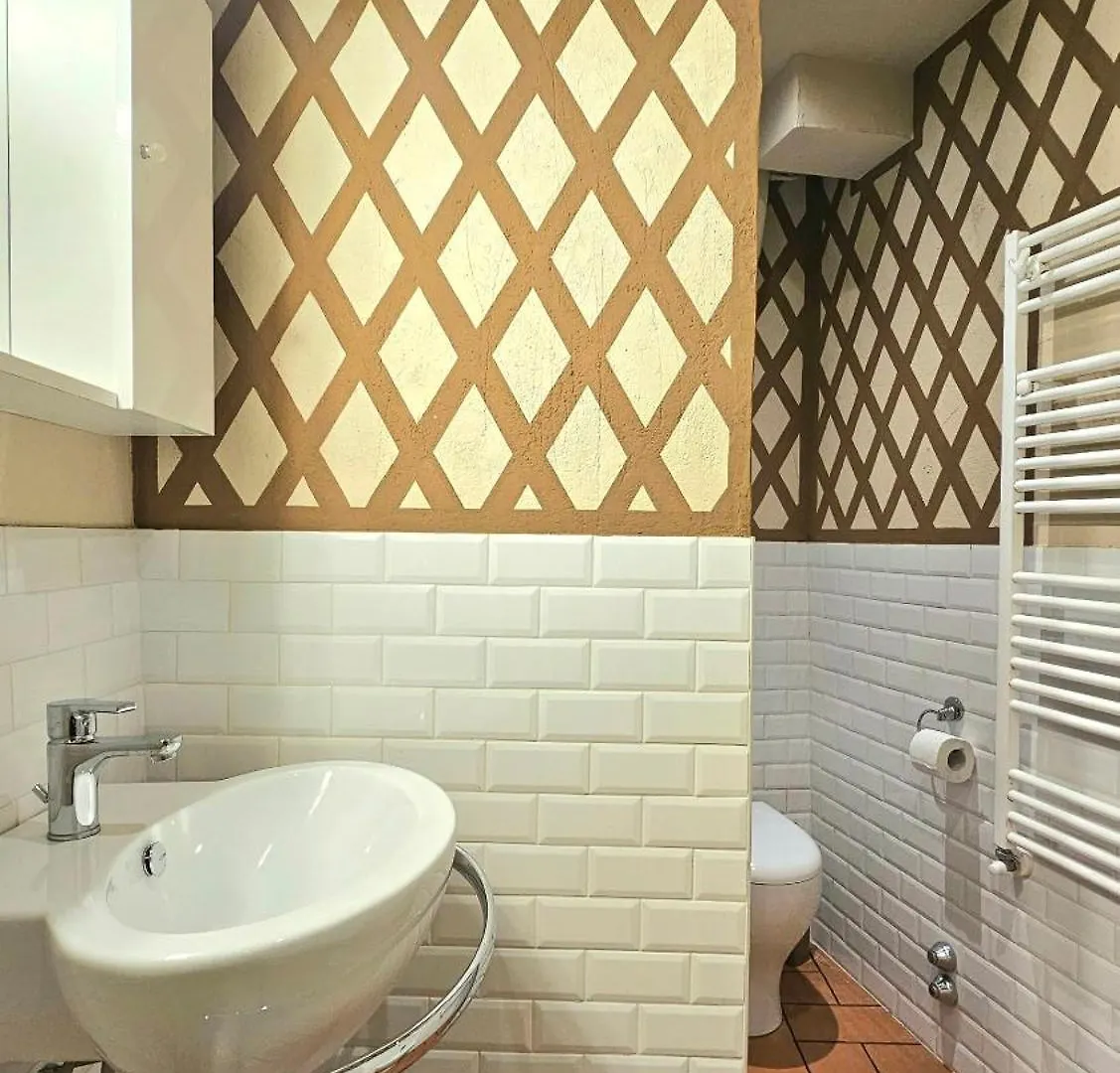 Cozybricks In Lucca - Apartments In Lucca Historical Center - Air Cond & Wifi - Italië