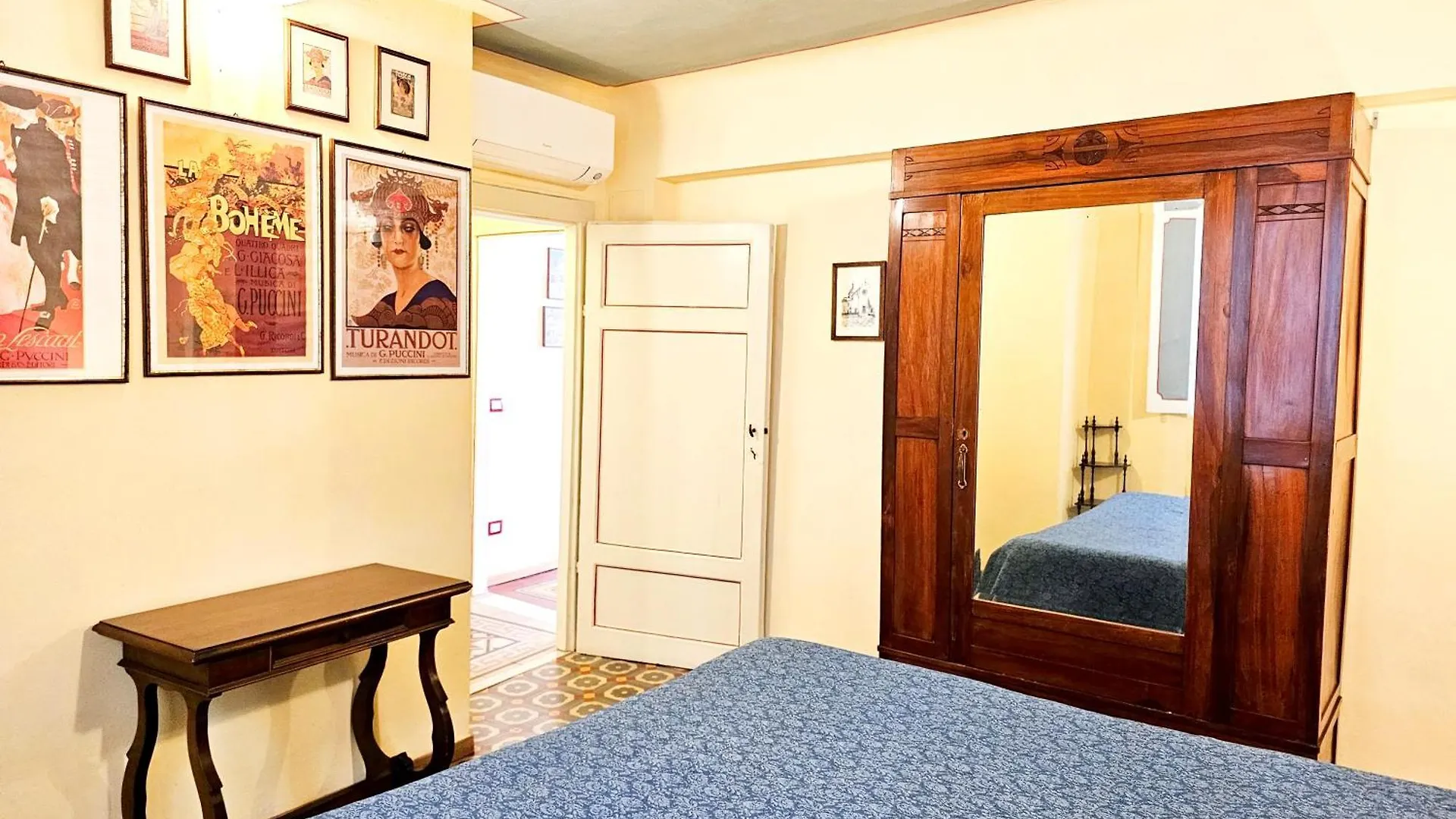 Cozybricks In Lucca - Apartments In Lucca Historical Center - Air Cond & Wifi -